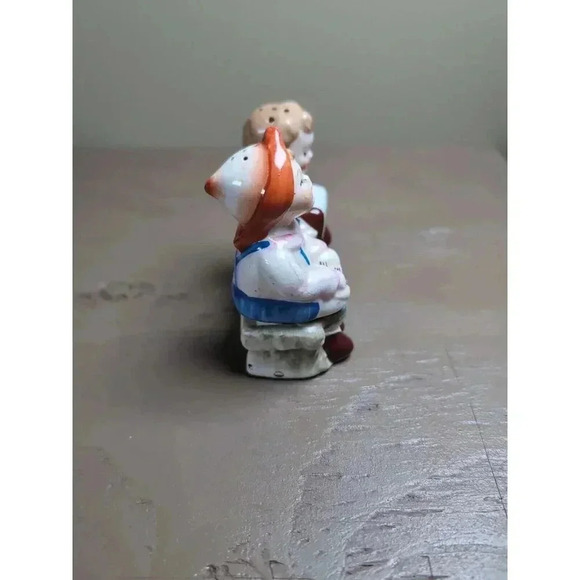 Antique Boy & Girl on Bench W/ Accordion Salt and Pepper Shakers Occupied Japan - Picture 3 of 10
